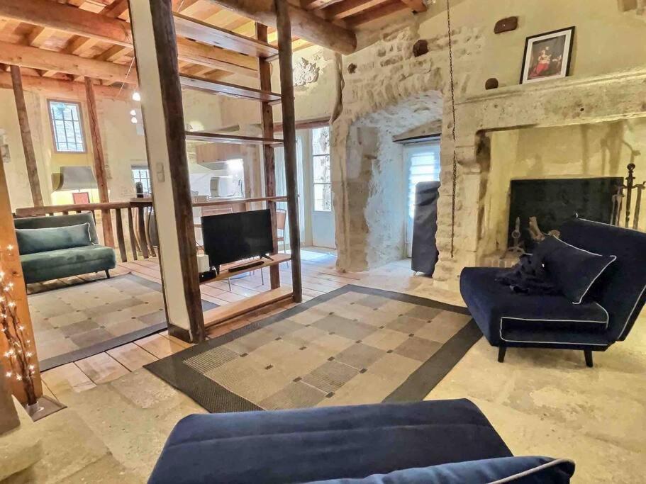 Chez Lydia - Loft Cosy, Depart Canoe A Pied, Proche Pont-Du-Gard Et Uzes Remoulins Exteriér fotografie