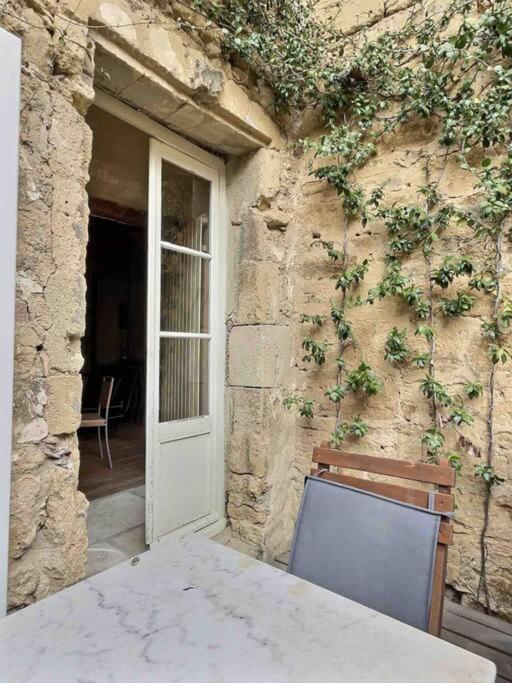 Chez Lydia - Loft Cosy, Depart Canoe A Pied, Proche Pont-Du-Gard Et Uzes Remoulins Exteriér fotografie